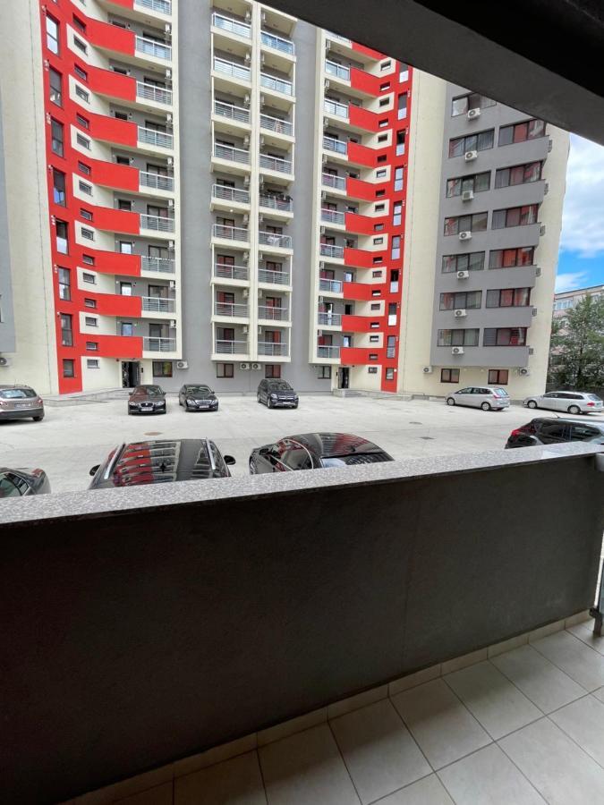 D&M Apartaments Яш Екстериор снимка