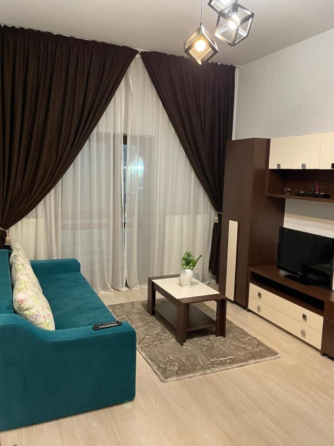 D&M Apartaments Яш Екстериор снимка